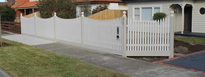 Scallopped-Picket-Fence